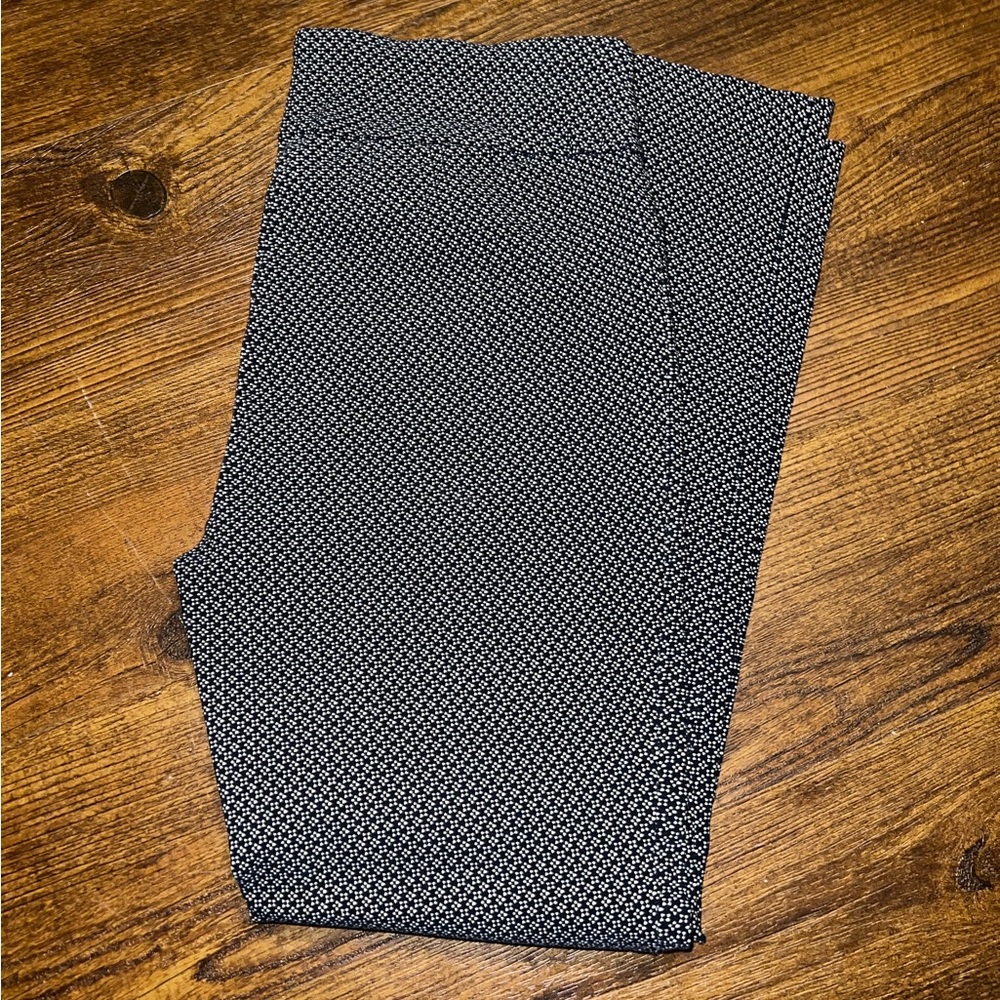 Van Heusen Dark Navy Blue & White Geometric Stretch Pull On Pants Size 8